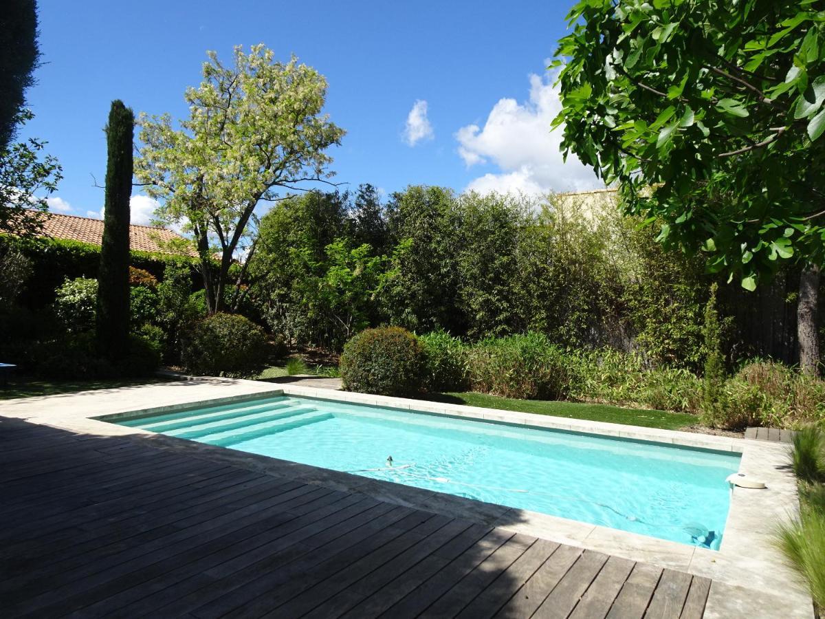 Domaine De La Girafe Bed and Breakfast Eyragues Buitenkant foto