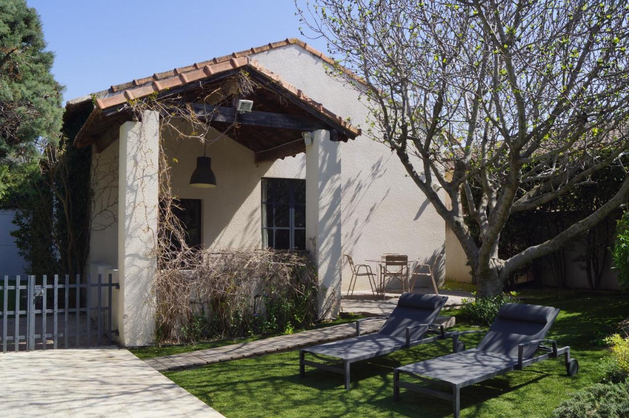 Domaine De La Girafe Bed and Breakfast Eyragues Buitenkant foto